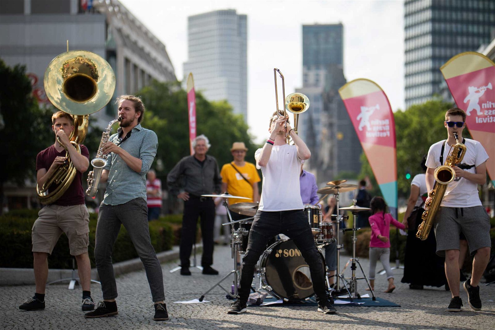 Berlin Brass Festival Strasse Musik Band Fete de la Musique
